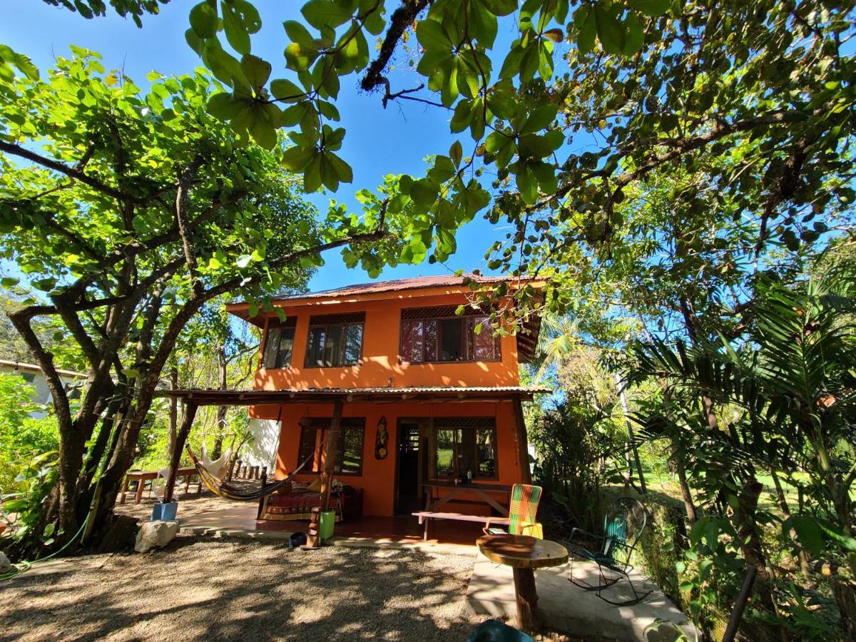 Casa Terra Hostel Sámara Екстериор снимка