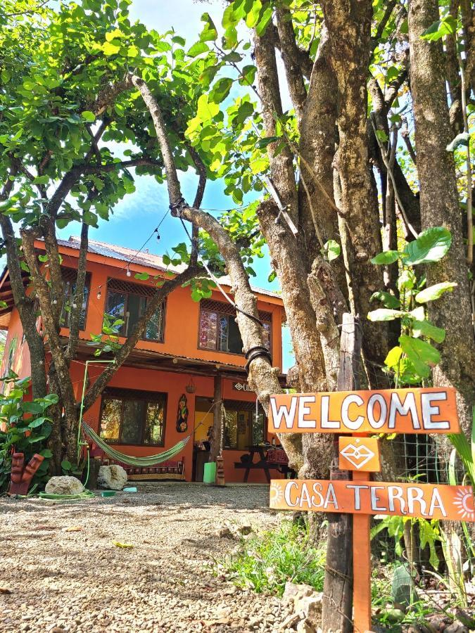 Casa Terra Hostel Sámara Екстериор снимка
